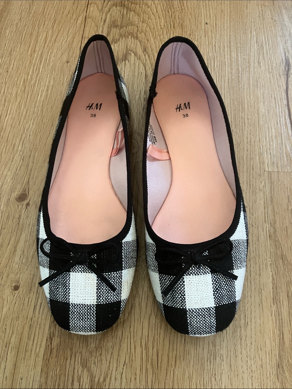H&M Black & White Plaid Ballet Flats with Bow